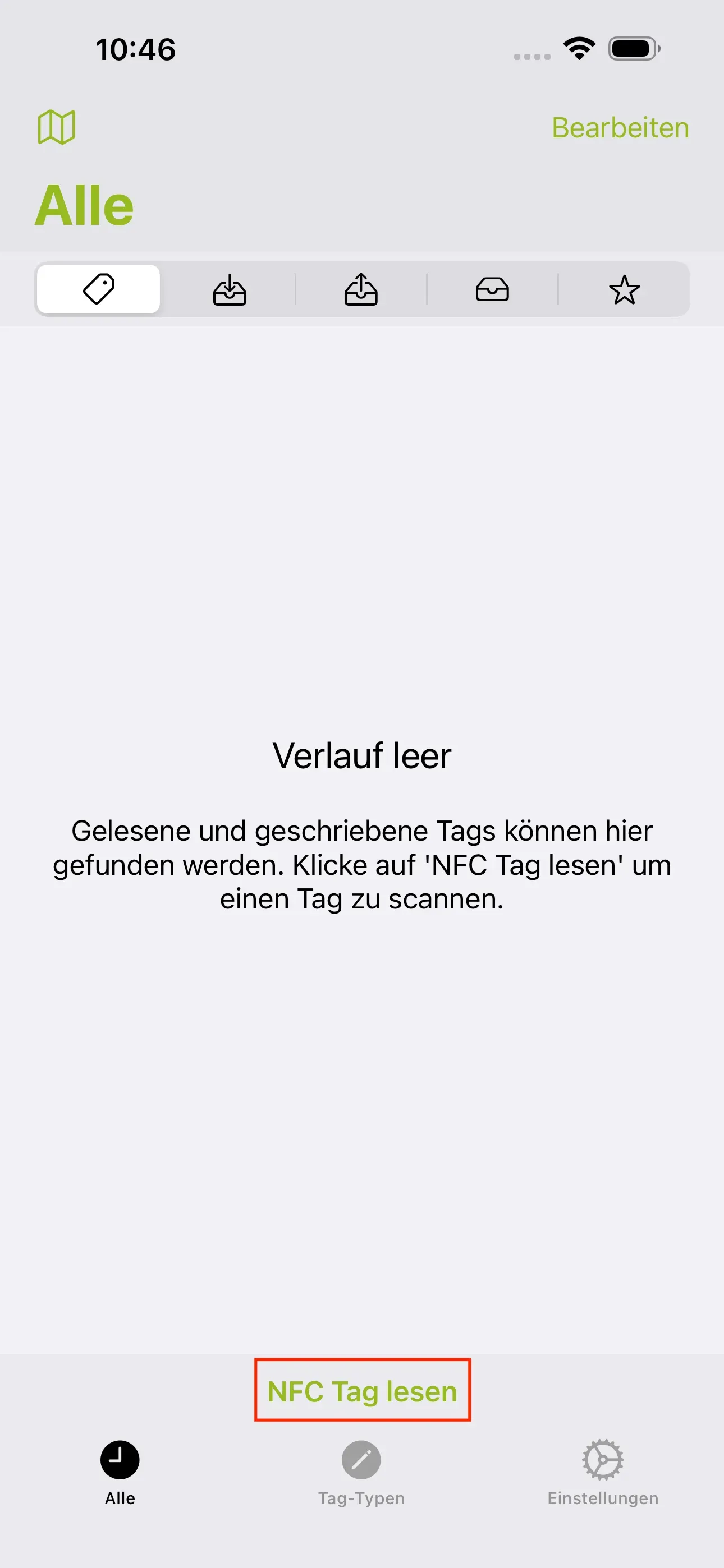 Die Startseite der NFC21 Tools App wird angezeigt. In der unteren Leisten in grüner Schrift steht „NFC Tag lesen“.