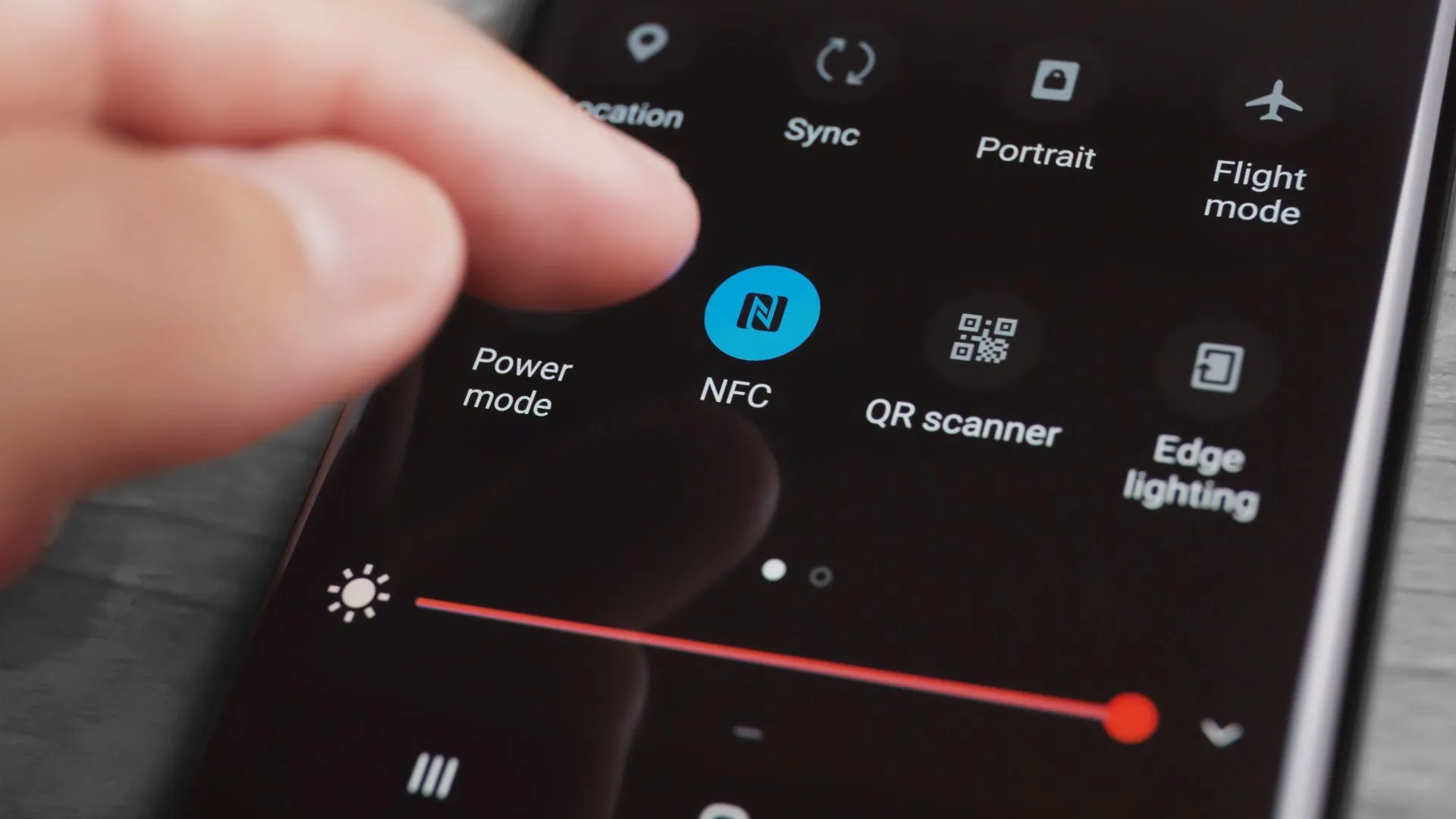 Android: Activate NFC function