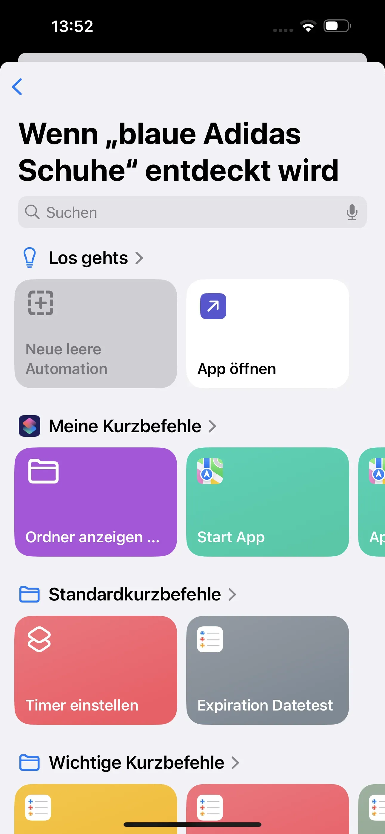 Das Fenster „Wenn „blaue Adidas Schuhe“ entdeckt wird“ wird angezeigt. Darunter befindet sich die Aktion „Neue leere Automation“.
